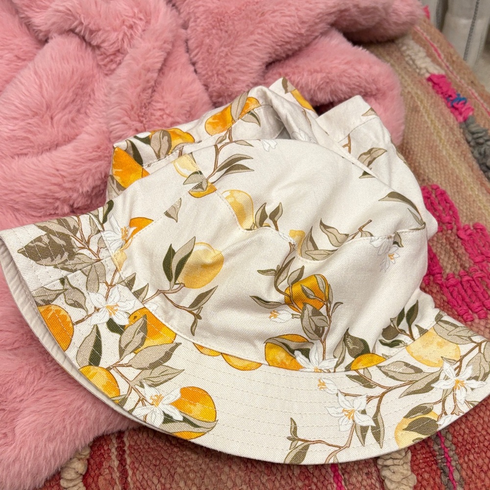 Kith Cream Bucket Hat